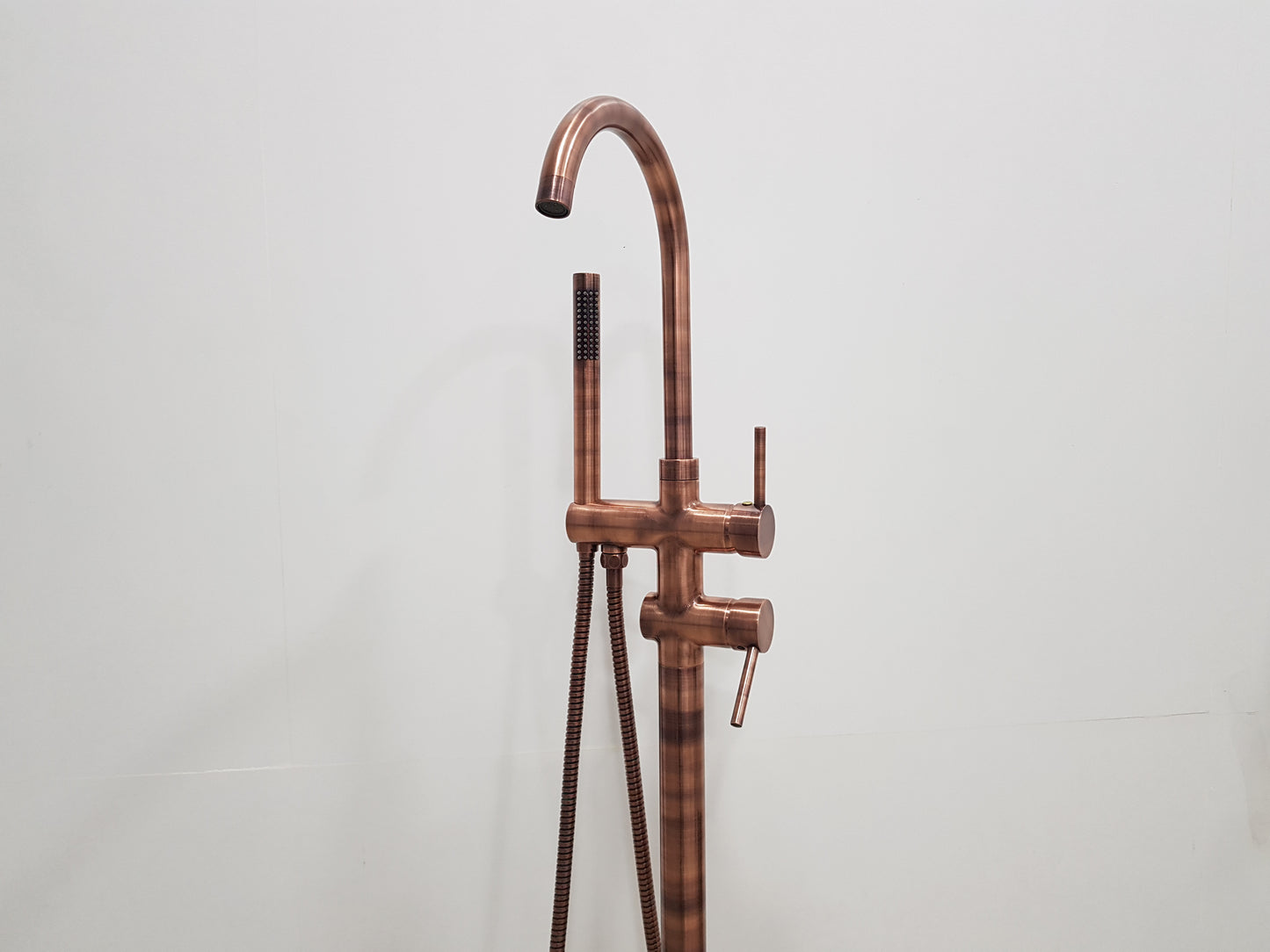 Copper shower system; free standing shower head ;solid copper floor mount shower system