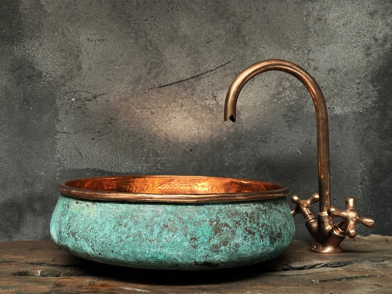 Oxidized Copper Sink Bathroom , Green Patina Copper Washbasin