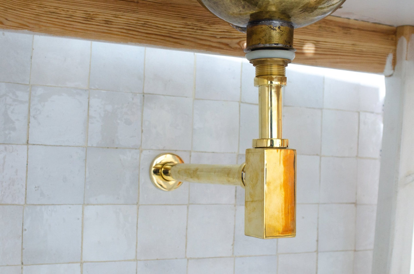 Unlackierter Messing-Siphon für Badezimmer – Messing-Pop-up-Ablauf