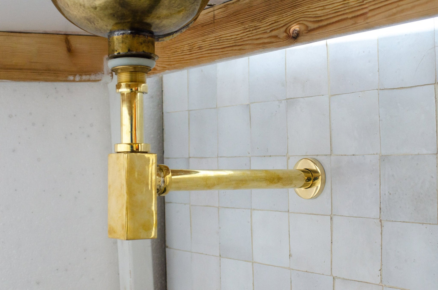 Unlackierter Messing-Siphon für Badezimmer – Messing-Pop-up-Ablauf